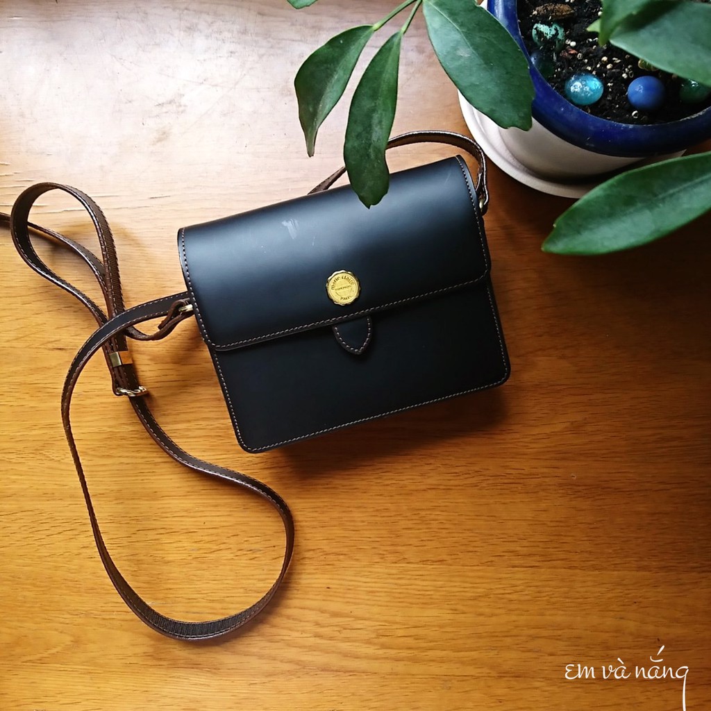 Túi đeo chéo da thật vintage Marie Claire - Em và nắng