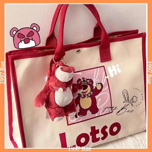 Túi vải Canvas gấu dâu Lotso size to, có kèm charm và có nút gài