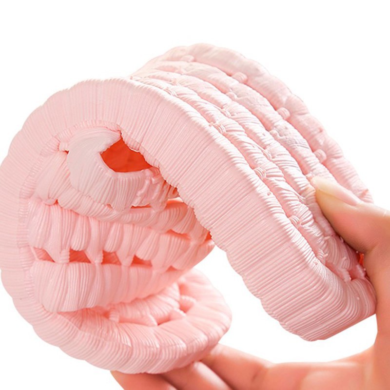 Dép lỗ đi trong nhà tắm