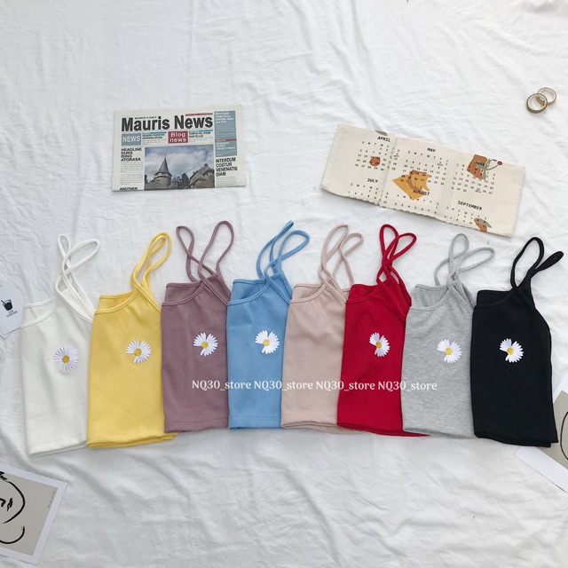 [Mã FAMAYWA giảm 10K đơn 50K] Áo Croptop 2 Dây NQ30 Thêu Hoa Cúc Nữ Ullzang | BigBuy360 - bigbuy360.vn