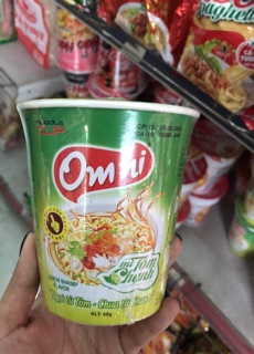 Mì tôm chanh Omni thùng