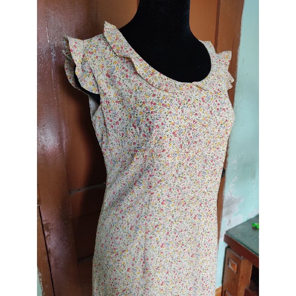 Đầm voan Hàn size M, L nhỏ