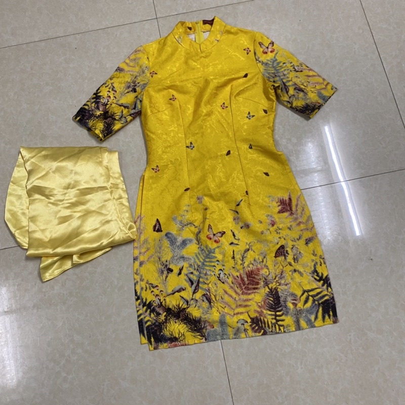 Pass set áo dài cách tân gấm vàng size m