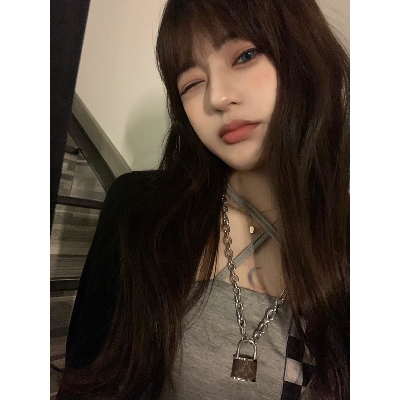 Áo hai dây caro màu sắc thời trang Hàn Quốc cho nữ