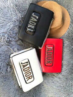(XẢ KHO ), (FREESHIP TOÀN VŨ TRỤ), TÚI JADIOR HOTTREND 2019(22x15)