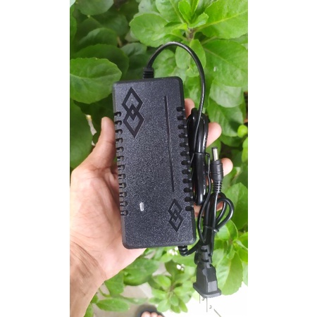 Xạc nhanh adaptor 21v 3A có quạt