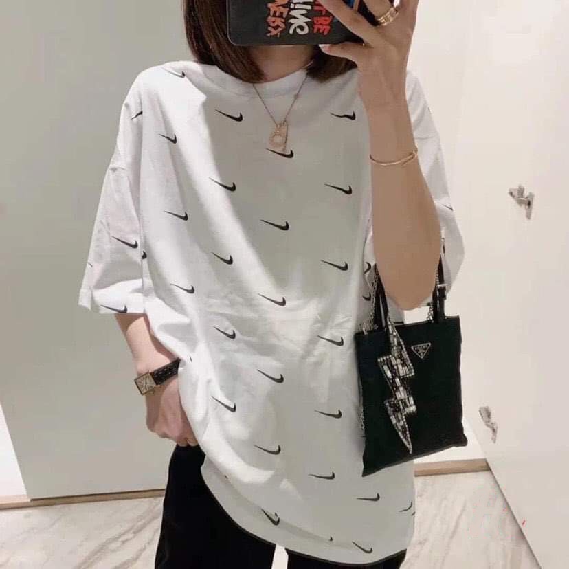 Áo thun tay lỡ họa tiết Nk in kín BIGOMALL - Áo phông nam nữ unisex Freesize Form Rộng 65kg
