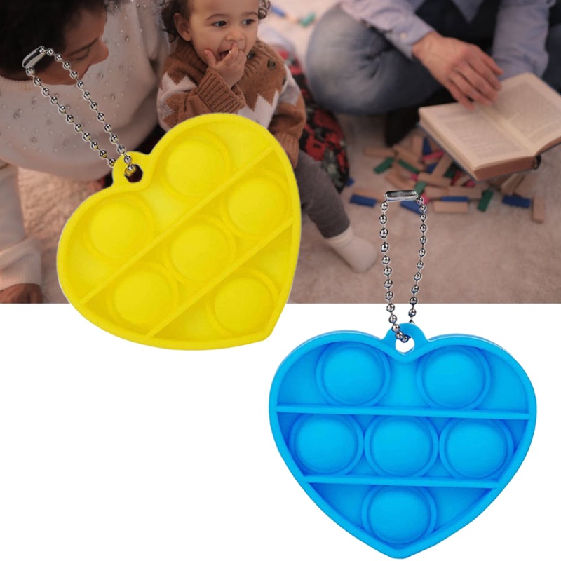 1 Đồ Chơi Bóp Giảm Căng Thẳng Hình Trái Tim Có Móc Khóa