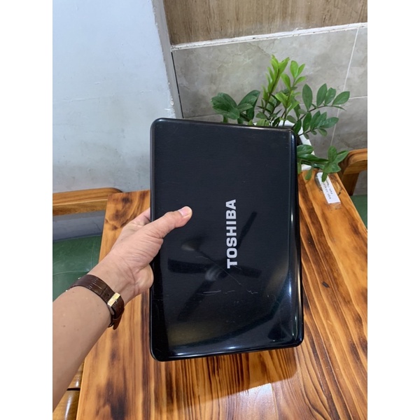 Laptop core i3 thế hệ 2, ram 4gb, ssd 60gb + hdd 320gb màn 14.0 inch nhỏ gọn