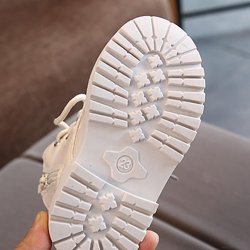 Giày bốt cột dây đế mềm cho bé