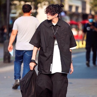 Áo sơ mi tay ngắn nam nữ form rộng, kiểu áo sơ mi Unisex basic màu đen và trắng ulzzang