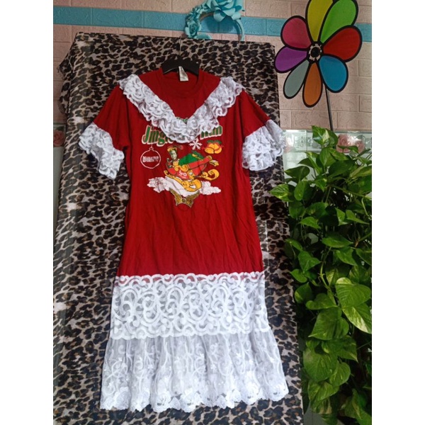 Đầm thun mĩ mài đỏ phối ren trắng nhúng bèo hàng secondhand size M L rất hợp mặc giáng sinh