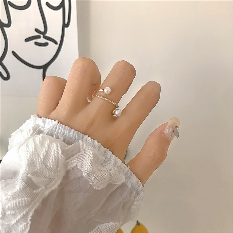 Nhẫn Đeo Tay Kim Loại Đính Ngọc Trai Thanh Lịch Cho Nữ
