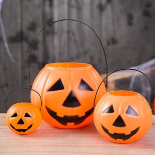 Giỏ bí ngô đựng kẹo Halloween