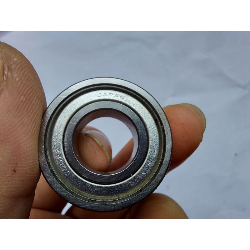 Bạc đạn(vòng bi) 6002z Japan tháo máy.