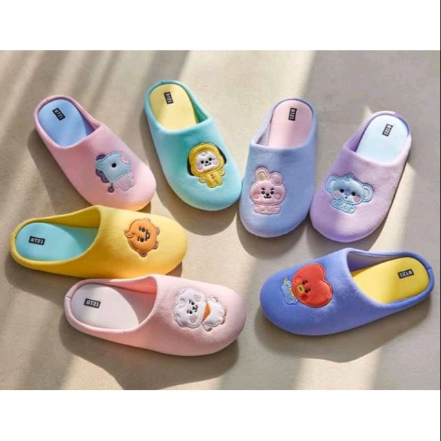 CÓ SẴN DÉP LÔNG ĐI NHÀ BT21