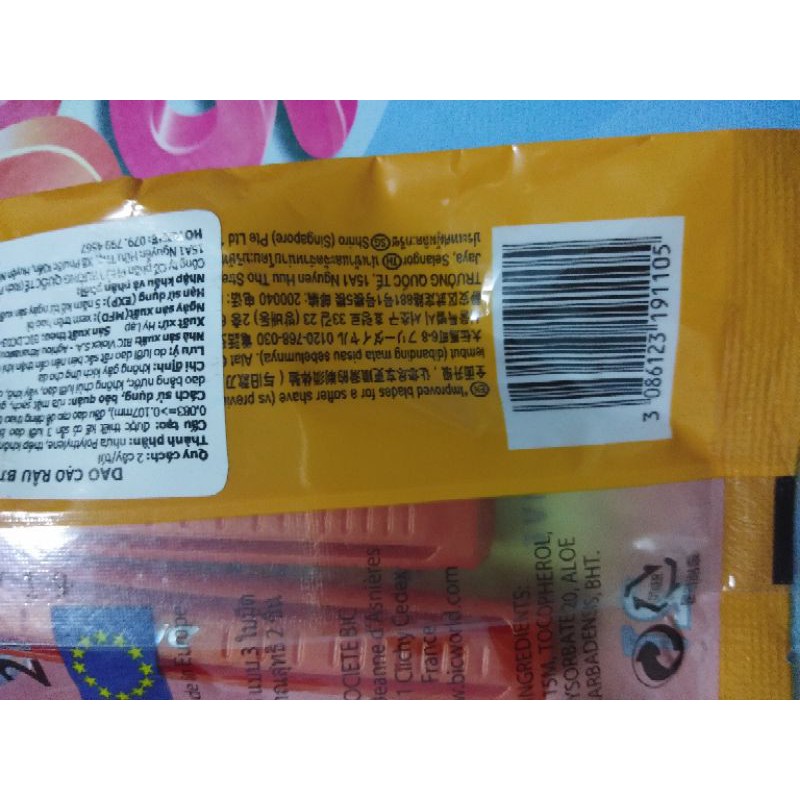 Dao Cạo Râu Bic 3 Lưỡi