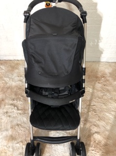 Xe đẩy cho bé Combi Granpaseo LY600