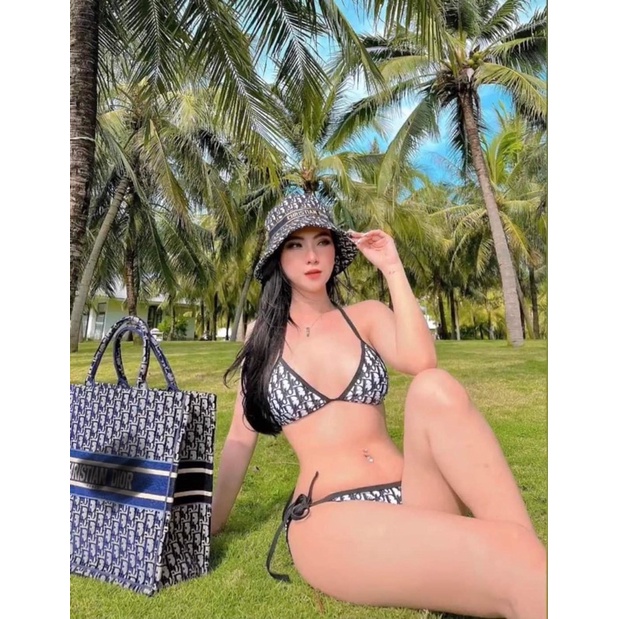 Bikini 2 mảnh tam giác thương hiệu di o viền đen siêu xịn kèm ảnh thật