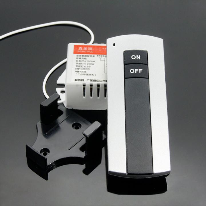 Công tắc điều khiển từ xa bằng sóng RF 1 cổng (1 kênh điều khiển 1 đèn)