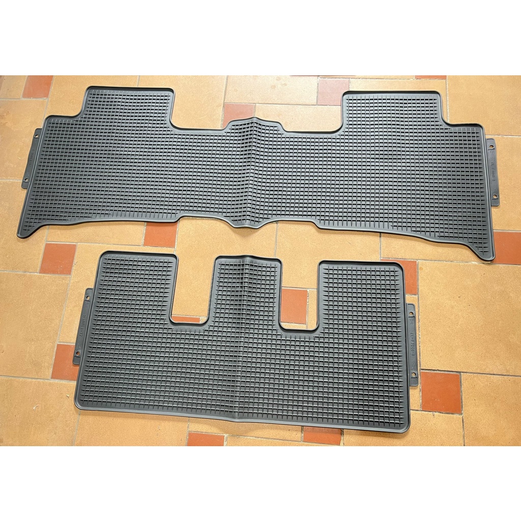 Thảm trải sàn , lót sàn PVC cao cấp theo xe Toyota Fortuner 2017-2023