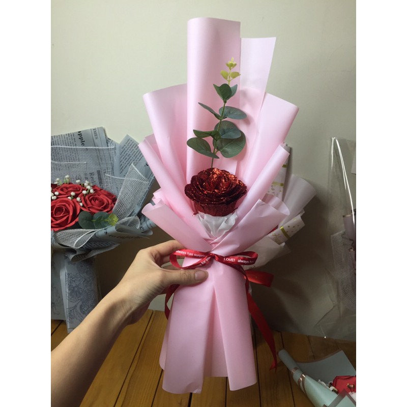 sét quà tặng sinh nhật và 20-11 bó hoa hồng 1 bông nhũ tặng kèm túi thiệp