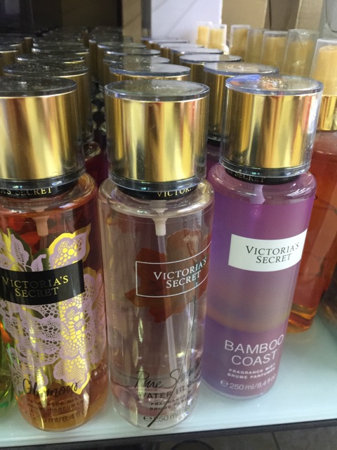 Sale 38% Sữa tắm Thân Hương Nứơc Hoa Victoria’s Secret 250ml