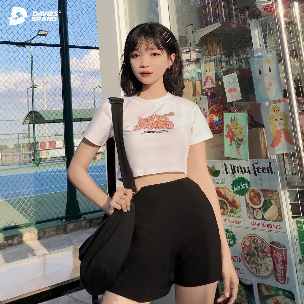 [Mã MASK2630K giảm 15% tối đa 30K đơn từ 99K] Áo croptop nữ màu trắng Davies brand - PINK Logo Croptop | BigBuy360 - bigbuy360.vn