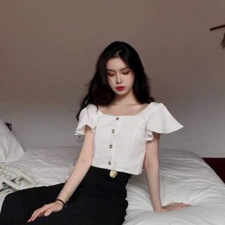 Áo croptop, áo kiểu, áo tay bèo, áo croptop nữ, áo uzzlang, áo croptop uzzlang, áo kiểu croptop
