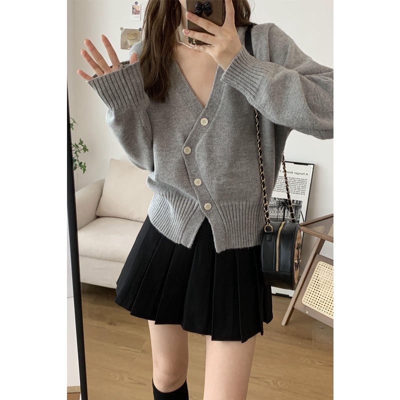 Bộ Áo Cardigan Dệt Kim Cổ Chữ V Phối Nút + Chân Váy Mini Thời Trang Cho