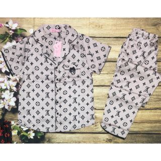 Đồ bộ satin lụa