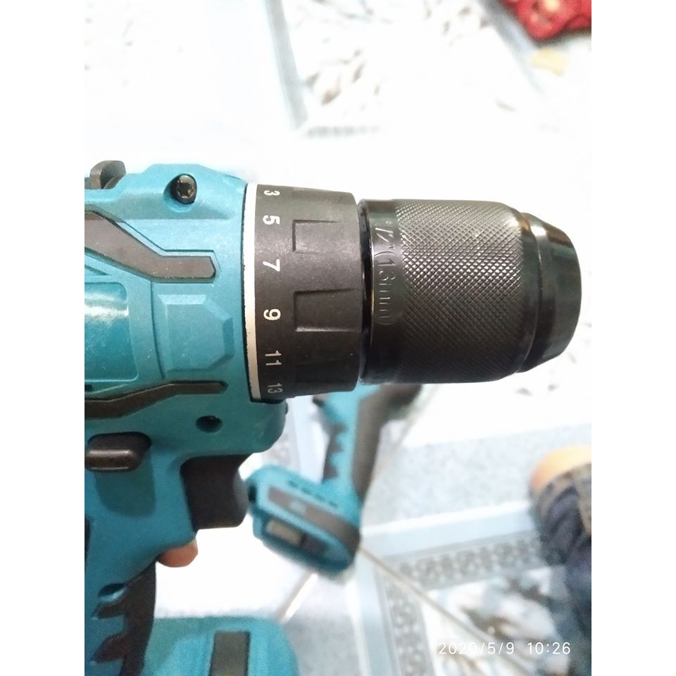 Khoan 18v không chổi than chạy pin makita