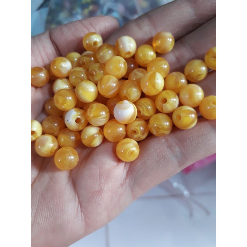 25gam khoản 100 viên hạt nhựa vàng vân trắng giả đá 8mm