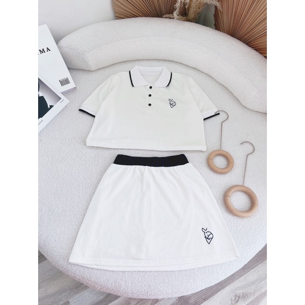 SET ÁO CỔ Chân Váy TRẮNG THÊU PHỐI CỔ VIỀN