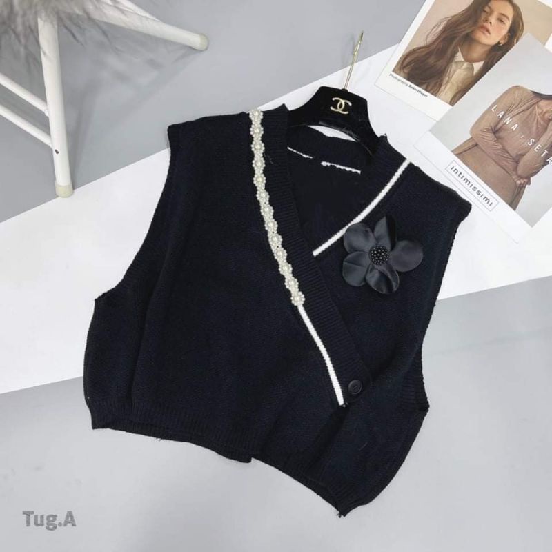 Áo gile len viền ngọc kèm hoa hàng QCL1