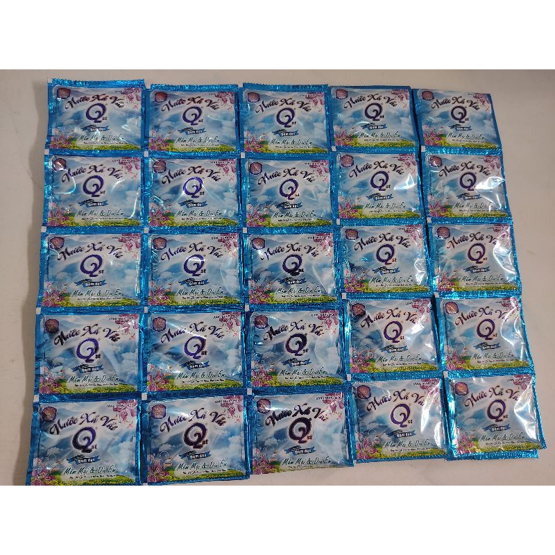 100 gói Nước Xả Vải Q 21ml giá sỉ hương đậm đặc