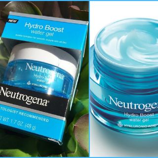 Gel dưỡng ẩm Neutrogena Hydro Boost làm tốt chức năng cấp nước cho da dầu và dưỡng ẩm cho da khô, da hỗn hợp
