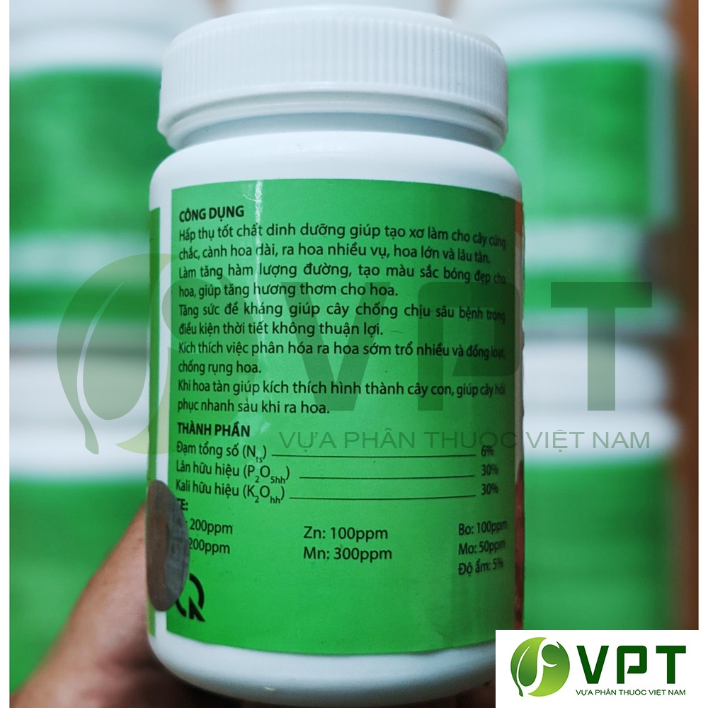 Phân Bón NPK 6-30-30 Tám Ngọc TN 633 – Cành hoa dài, hoa to, màu sắc tươi đẹp