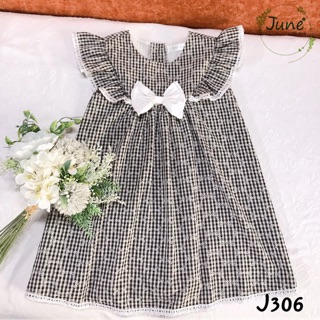 Đầm june kẻ caro trắng đen