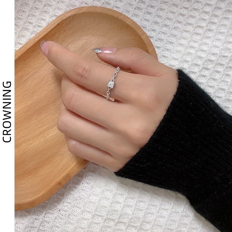 Nhẫn Đeo Ngón Tay Mặt Vuông Đính Đá Zircon Phong Cách Đơn Giản Thời Trang Cho Nữ F805