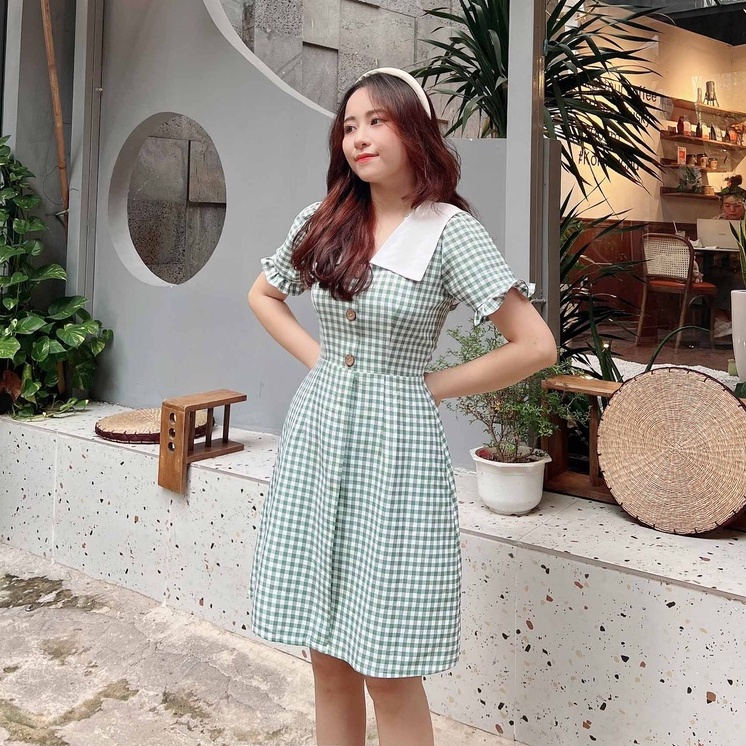 Đầm nữ caro công sở thiết kế xinh thanh lịch cổ v dáng xòe tay ngắn xanh nhạt thời trang trẻ trung đi làm đi chơi - LuxW