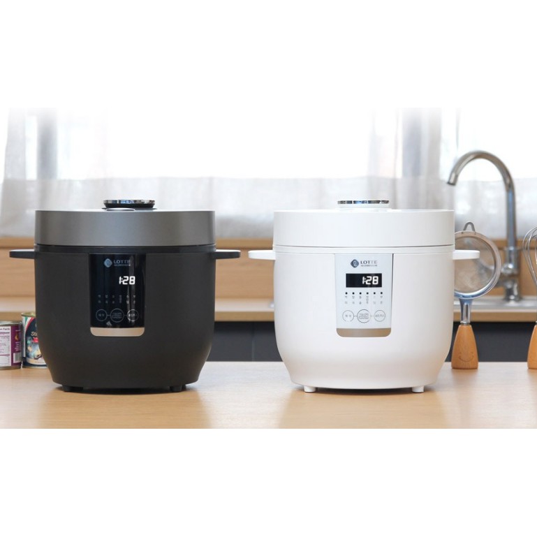 Mua nồi cơm điện đơn giản.