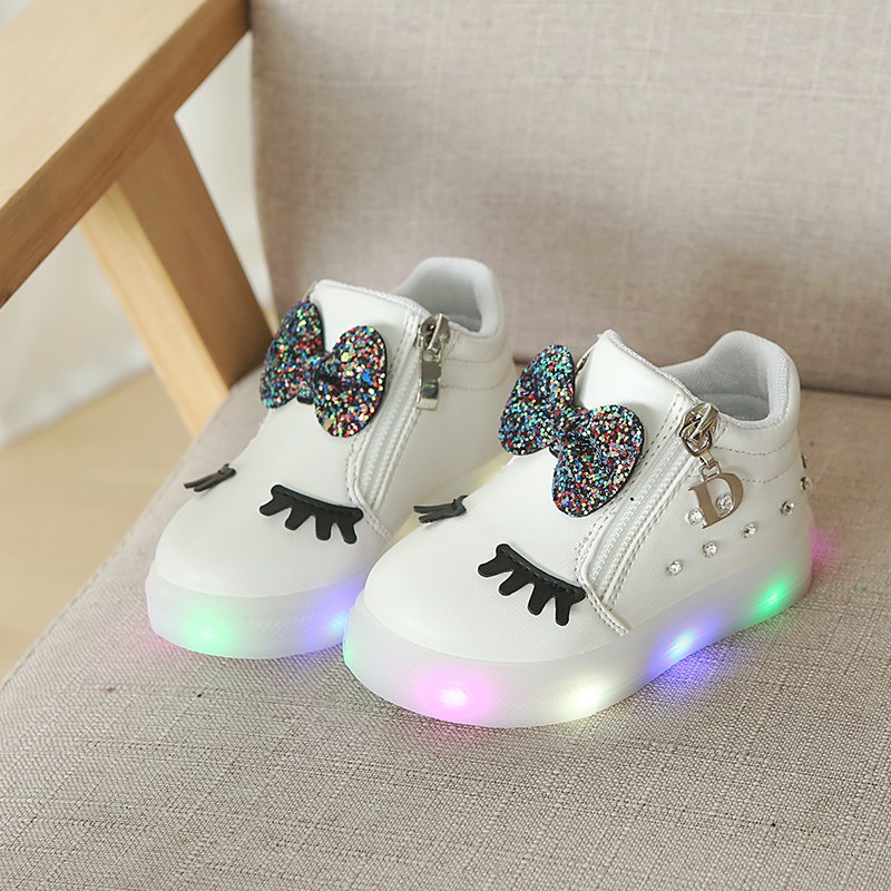 Giày búp bê có đèn LED xinh xắn dành cho bé gái tập đi