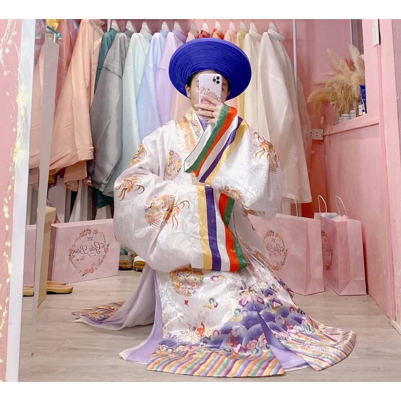 Áo khoác nhật bình màu tím và xanh