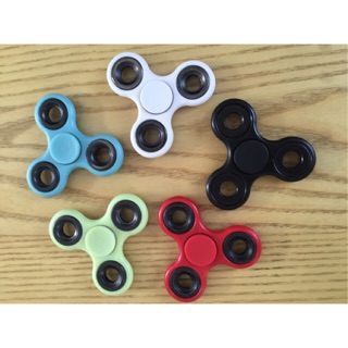 Con quay giảm stress finger spinner cao cấp