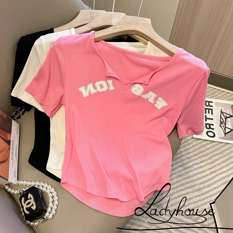 Áo Thun Ngắn Tay Cổ Chữ V In Chữ Đơn Giản Cho Nữ