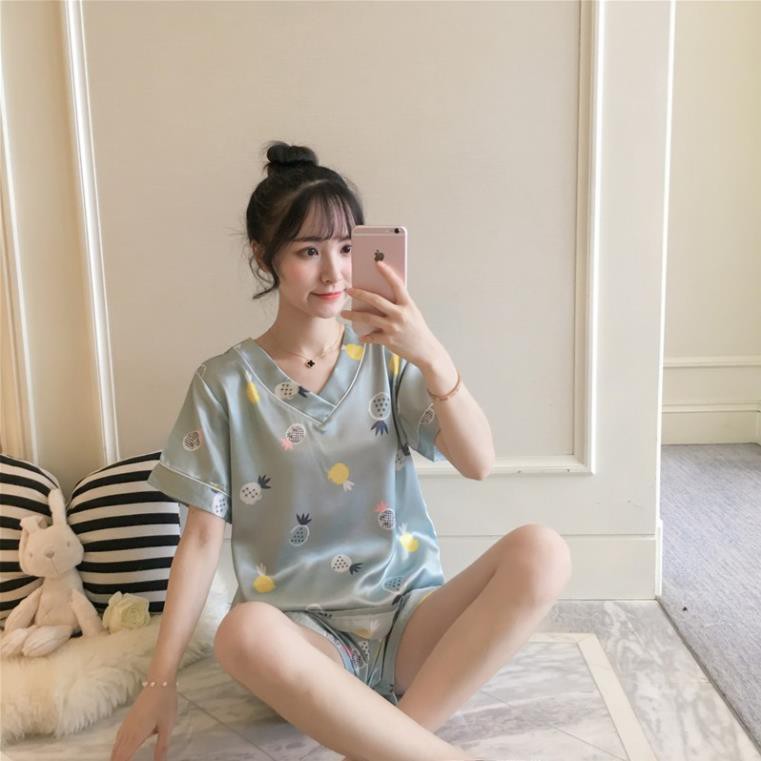 Đồ ngủ Pijama, bộ ngủ mặc nhà lụa satin cao cấp cố trái tim ngắn tay quần đùi hello kitty hình trái cây nhiều màu sắc  ྆