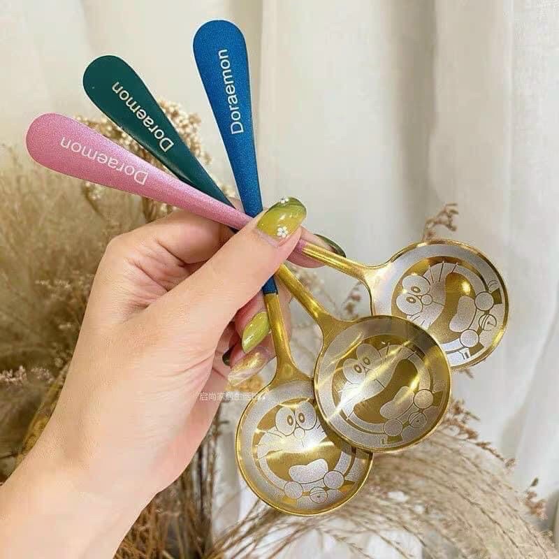 Combo 10 Muỗng Thìa Doremon Inox Mạ Vàng Mix Màu Đáng Yêu