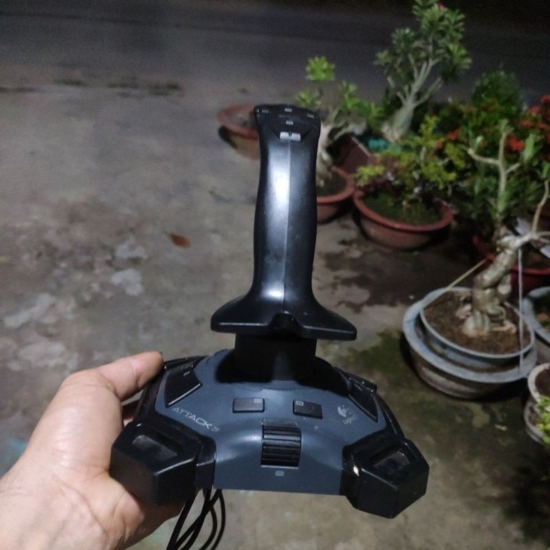 tay cầm chơi game lái máy bay log