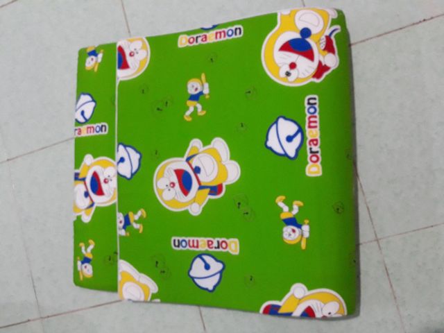 Nệm đi học cho bé trai
